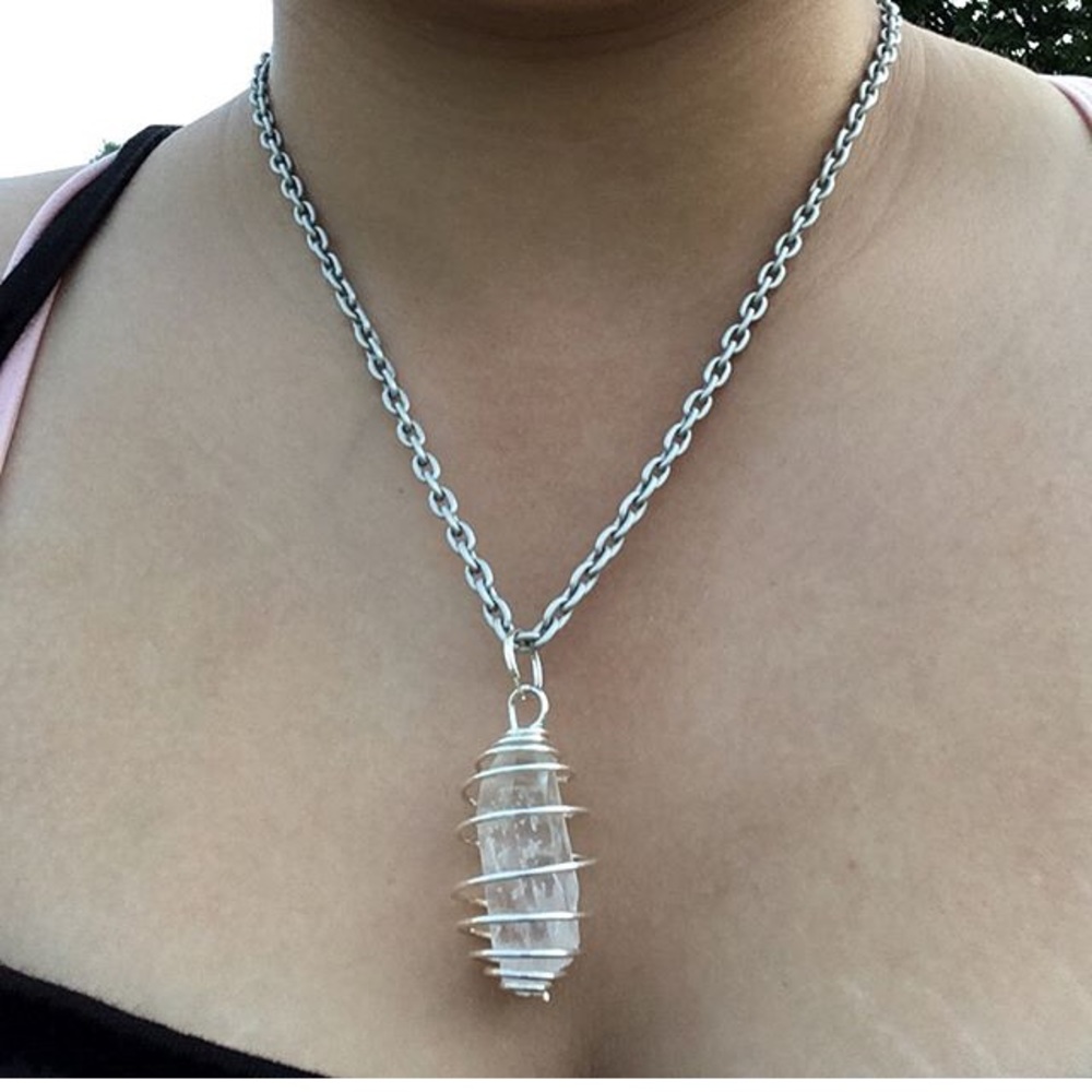 Healing crystal necklace new handmade